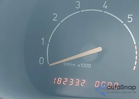 1999 Saab 9-5 z USA, uszkodzony, nr VIN YS3ED48E5X3076042